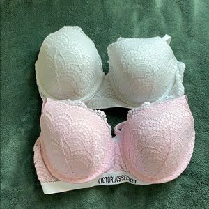2 Victoria’s Secret Bras size 38D